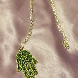 Hamza Hand pendant necklace green, antique bronze